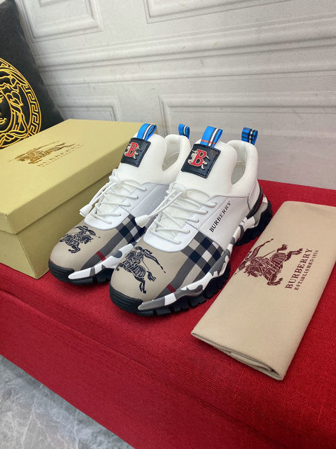 men Burberry shoes-060